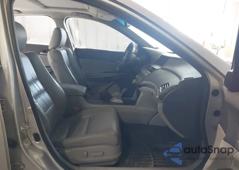 2010 Honda Accord 3.5 Ex-L from USA, damaged, VIN 1HGCP3F8XAA003184